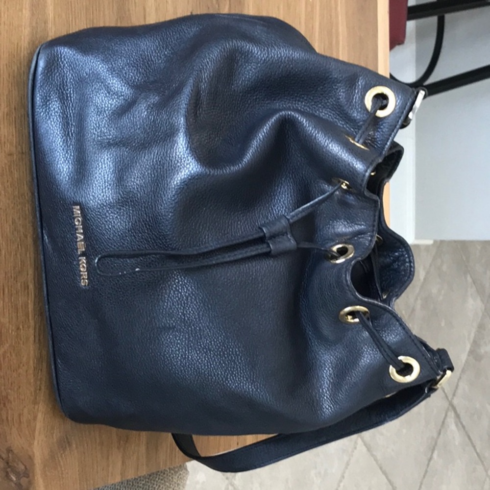 Michael Kohrs black leather bag